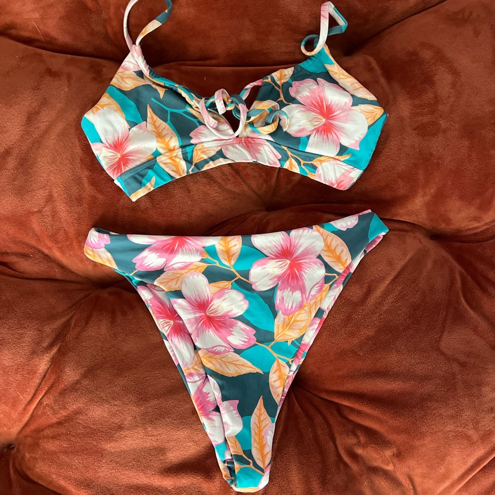 Midori Bikini Haleiwa Top & Bottom Gem